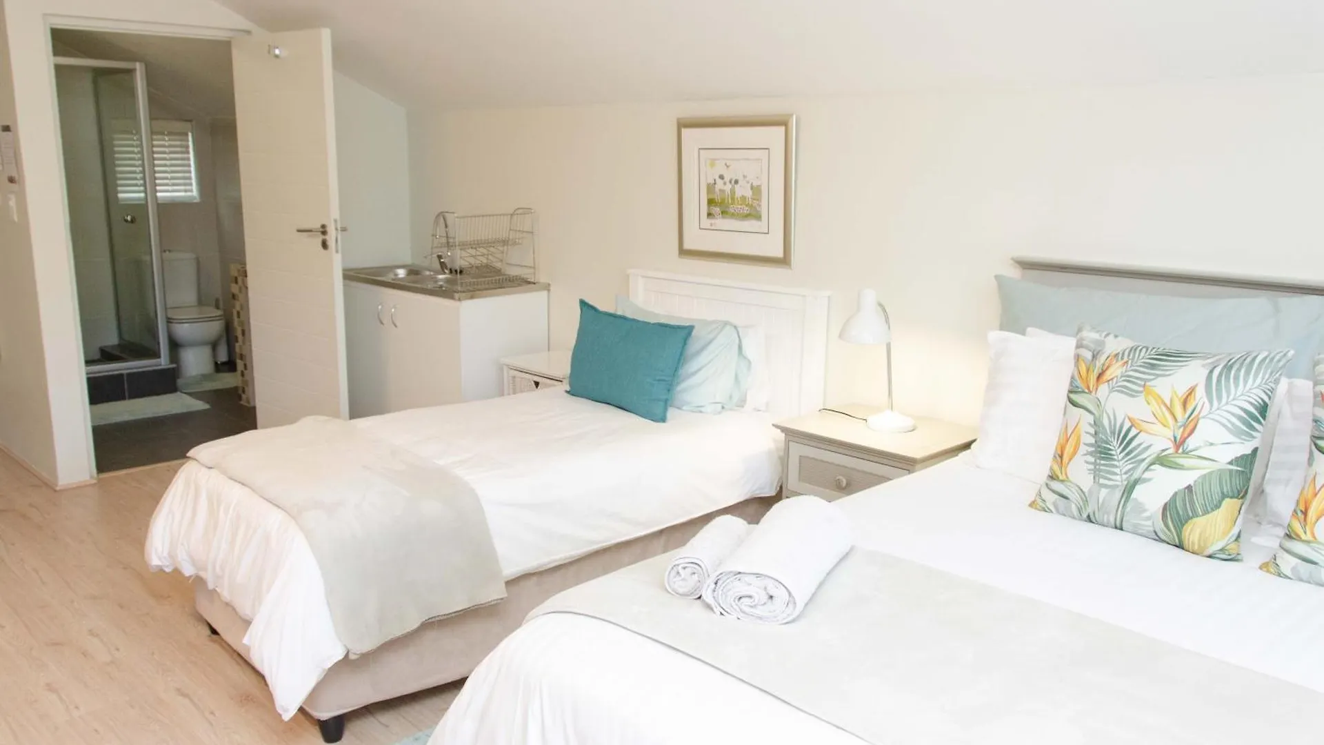 Πανσιόν Art And Accommodation Guesthouse Κέιπ Τάουν